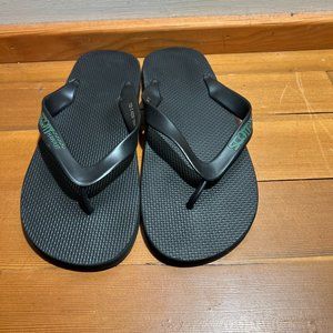 Scott Hawaii Men's Kumu Wide Flexible Rubber Slipper